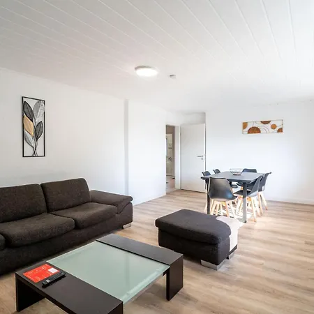 Appartamento Monteur In - 3 Bedrooms - 7 Single Beds *