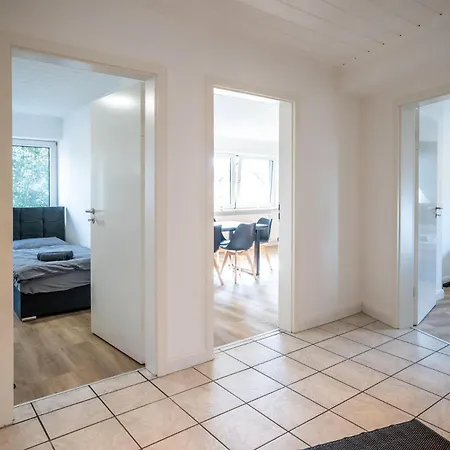 Monteur In - 3 Bedrooms - 7 Single Beds Appartamento Nettetal