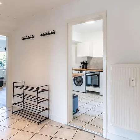Monteur In - 3 Bedrooms - 7 Single Beds