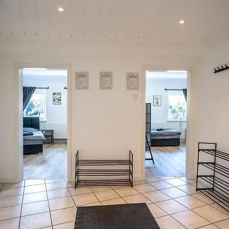 Monteur In - 3 Bedrooms - 7 Single Beds * Nettetal