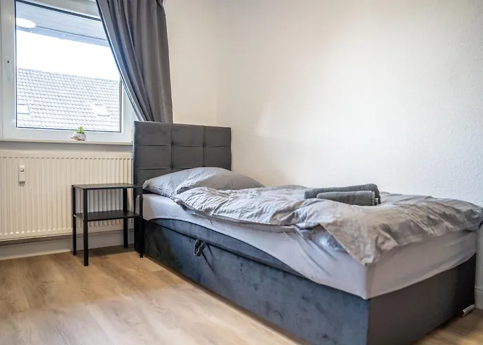 & Work - 3 Bed - 7 Beds Nettetal