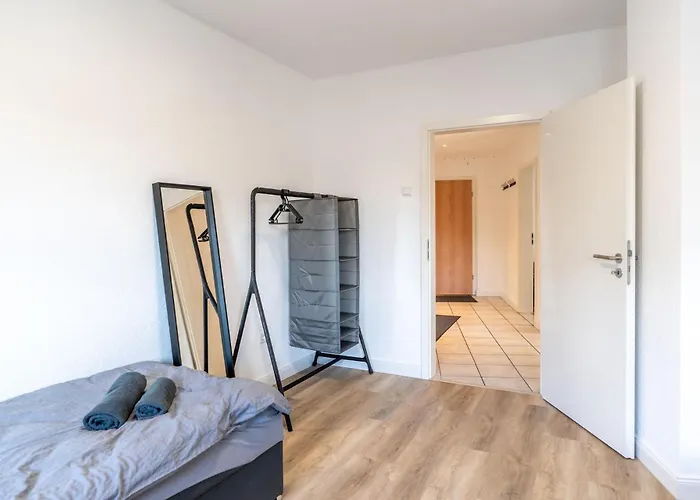 & Work - 3 Bed - 7 Beds Appartement Nettetal