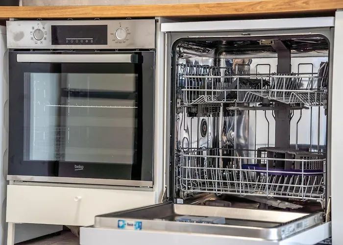 & Work - 3 Bed - 7 Beds Appartement