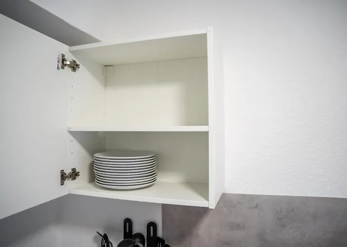 Appartement & Work - 3 Bed - 7 Beds Nettetal